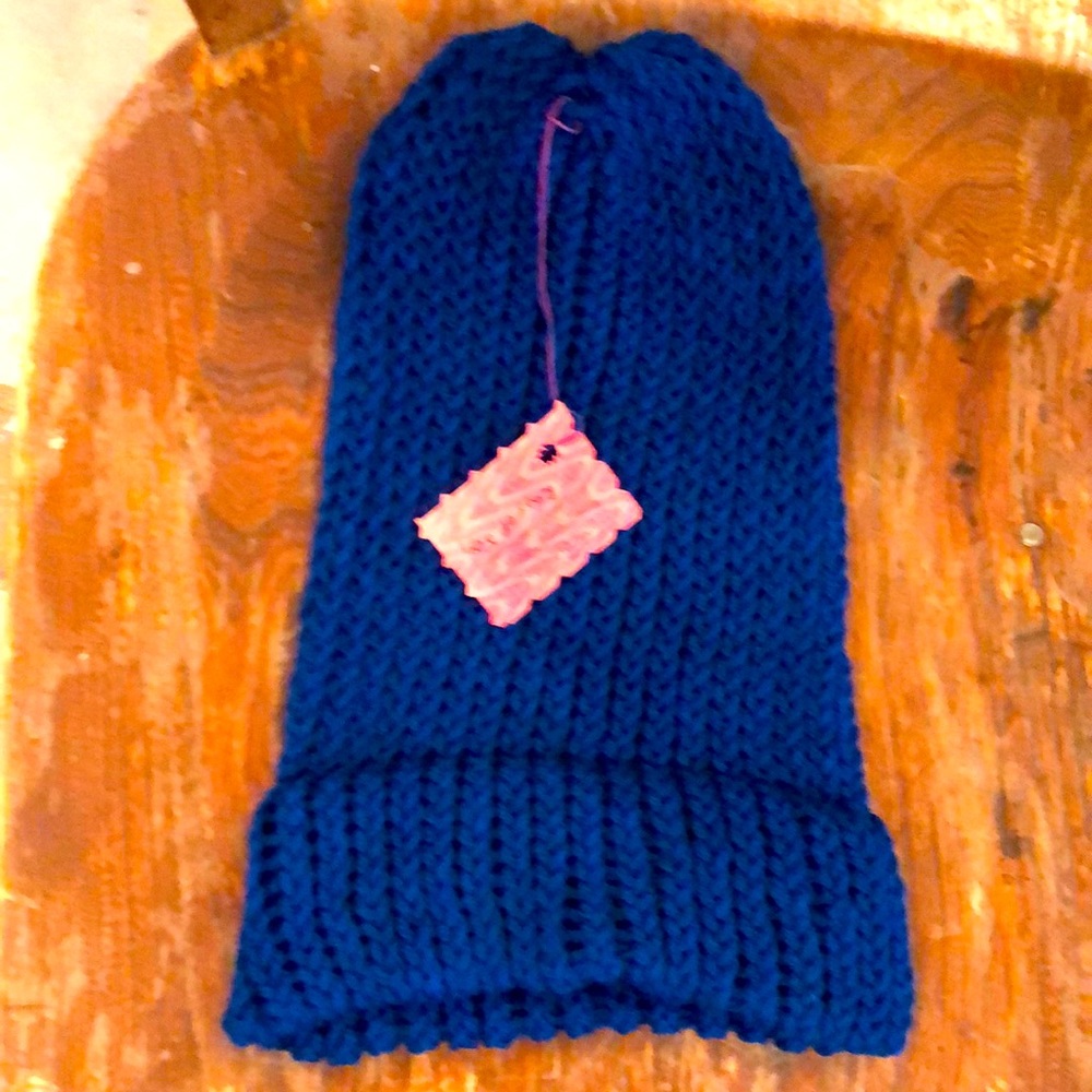 Handmade, New, Men’s Loom Knitted Winter Hat, Yarn, Blue, Thick Brim